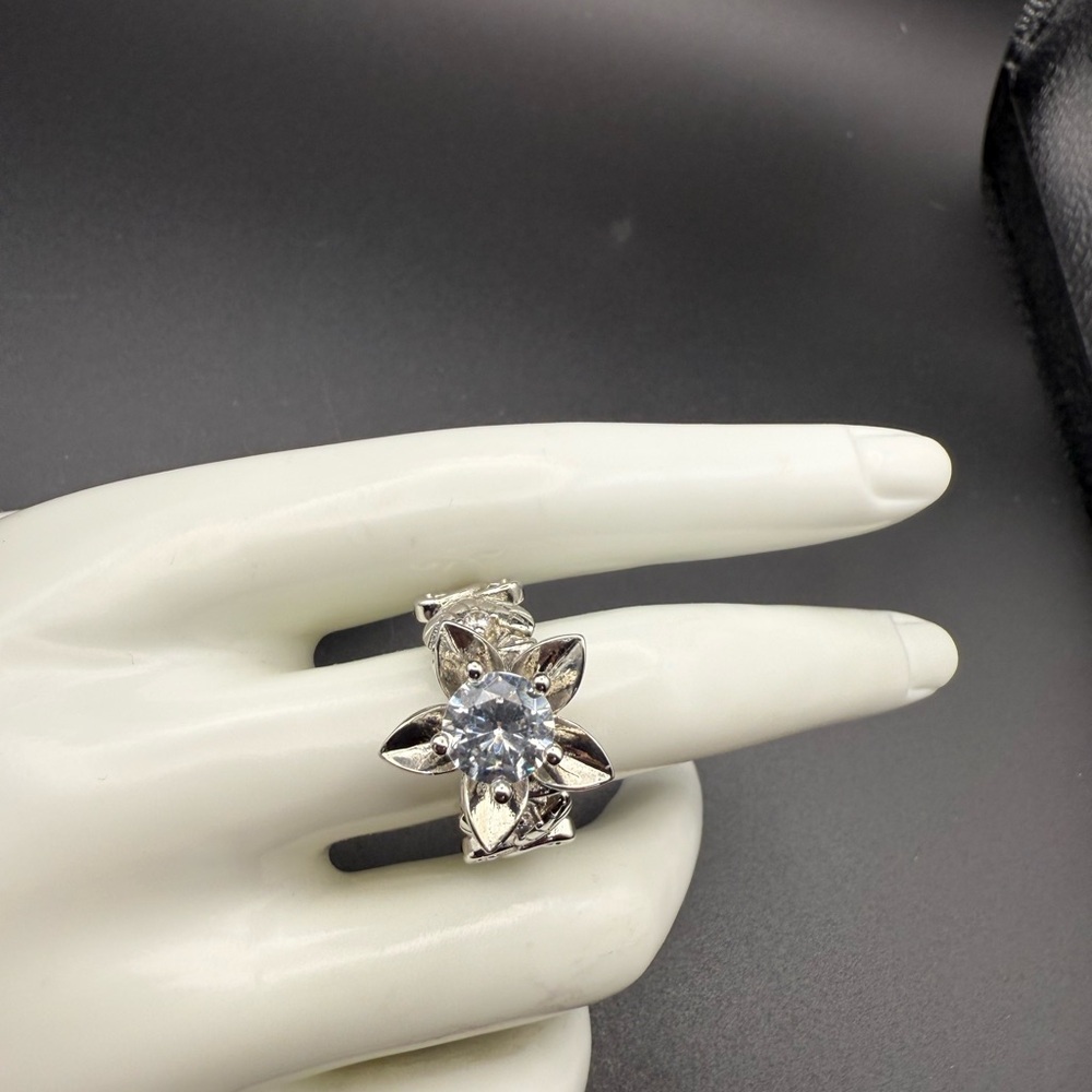 Statement Cz Ring Flower Design Solid Sterling Si… - image 2